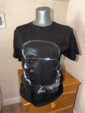 Hot Topic Black Panther Marvel Shirt M